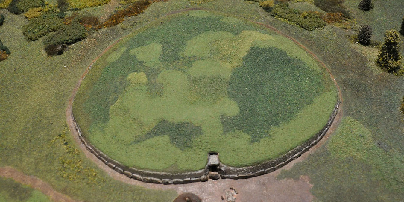 Newgrange : maquette du tumulus