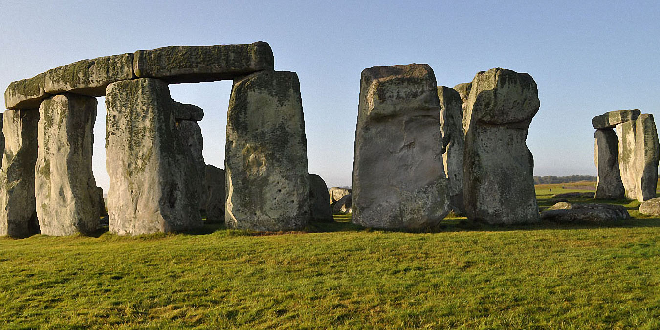 Stonehenge : le cercle de sarsens et les trilithes